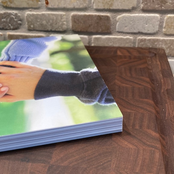 Like New Paperback Shepherding a Child’s Heart by Tedd Tripp - Picture 3 of 4